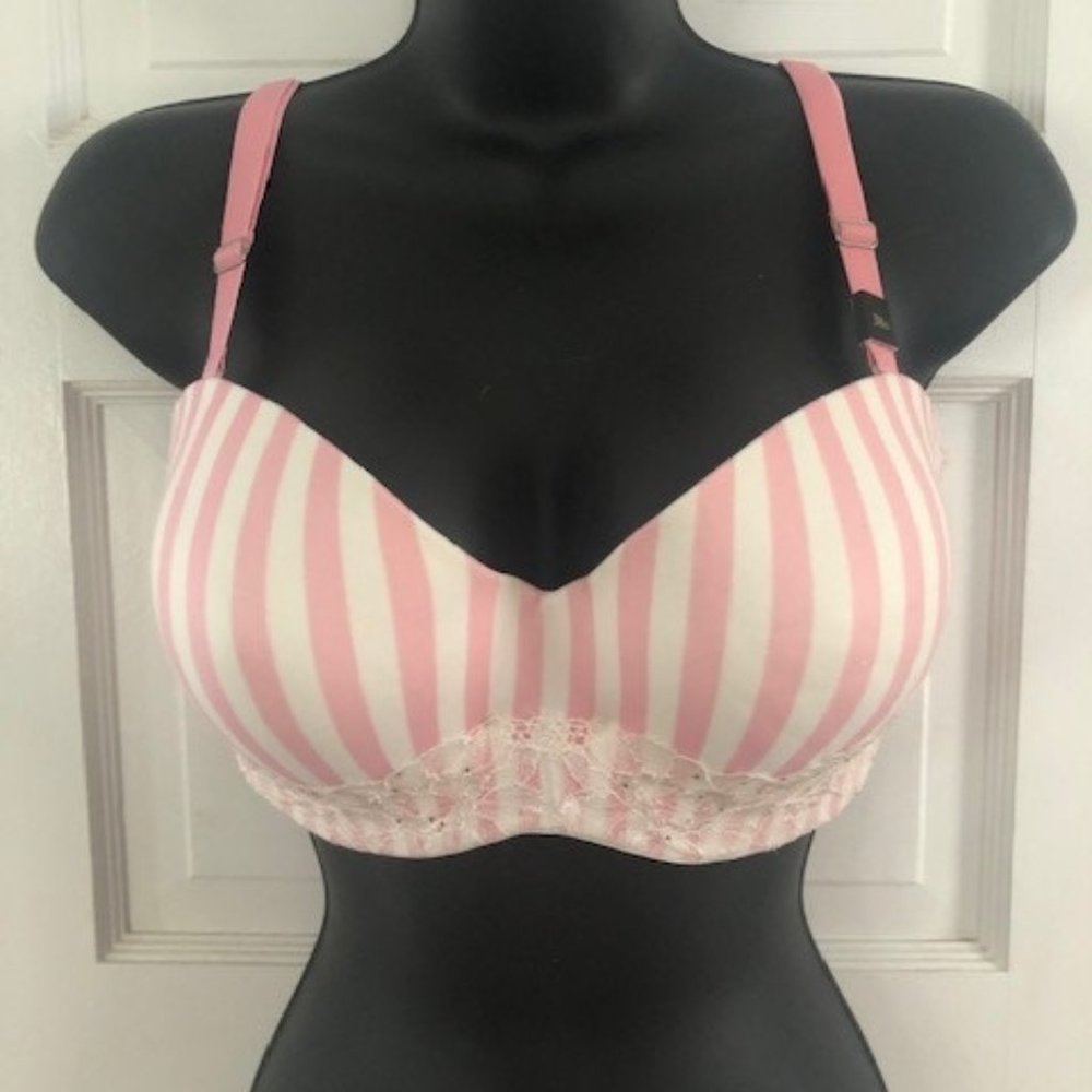 Victoria's Secret Body by Victoria Strapless Bra